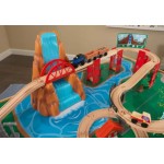 Set Trenulet KidKraft Waterfall Train Station din lemn cu masuta de joaca